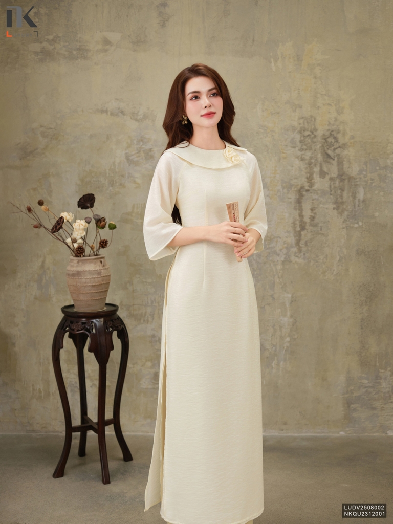 Áo dài tơ thiên kim 2 tà duyên dáng, thanh lịch LUDV25080021