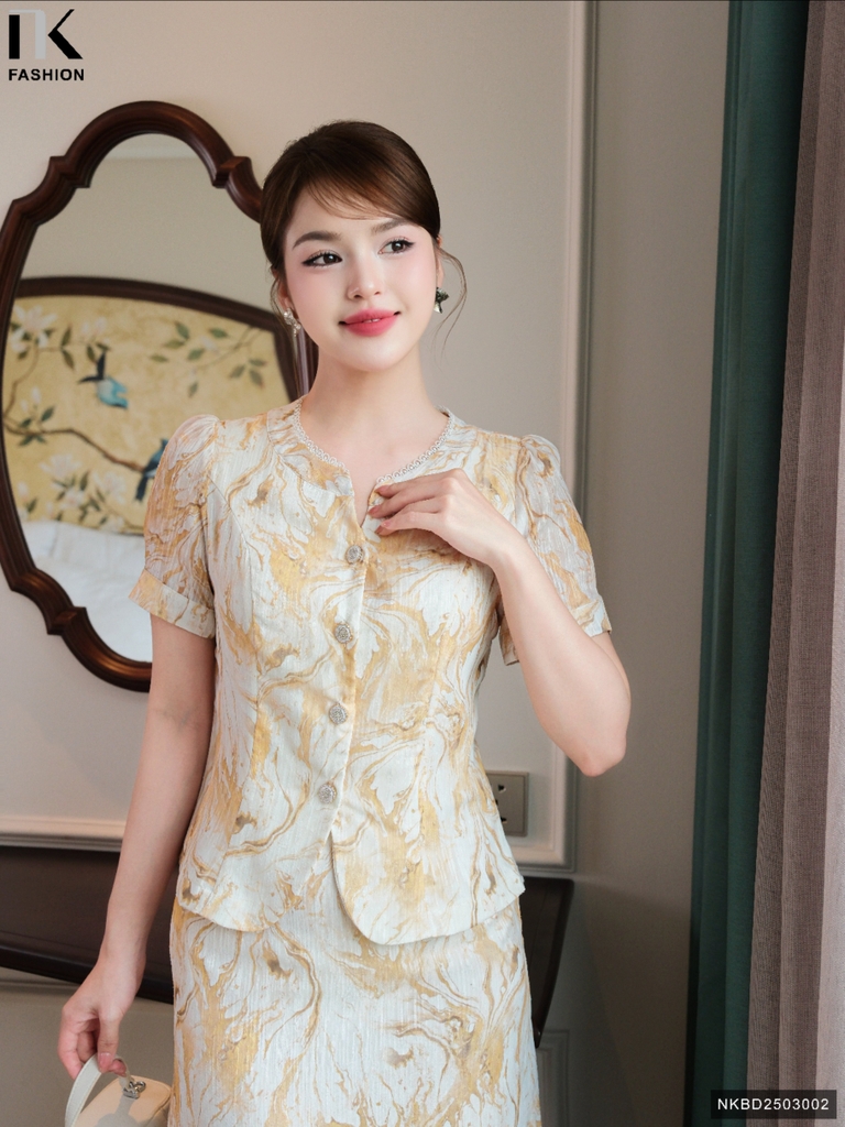 Set Hoa Cổ Tàu V Và Chân Váy A Xòe Quý Phái, Sang Trọng NKBD2503002