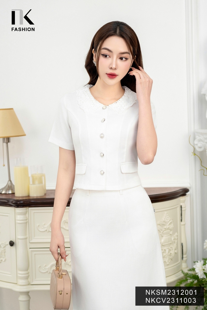 Áo Sơ Mi Text Cổ Ren Dệt, Nữ Tính, Thanh Lịch, Trẻ Trung NKSM2312001