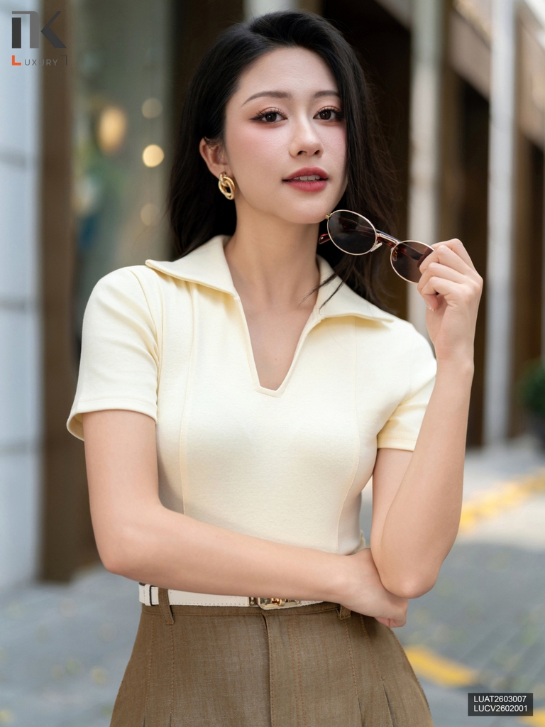 Áo thun cổ U diễu thân nhẹ nhàng, thu hút, mềm mát LUAT2603007