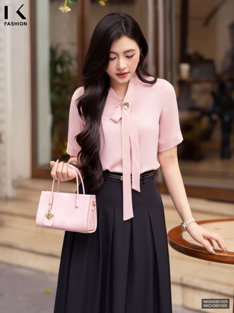 Sơ mi vạt cổ xếp kiểu dáng điệu đà, xinh xắn NKSM2601028