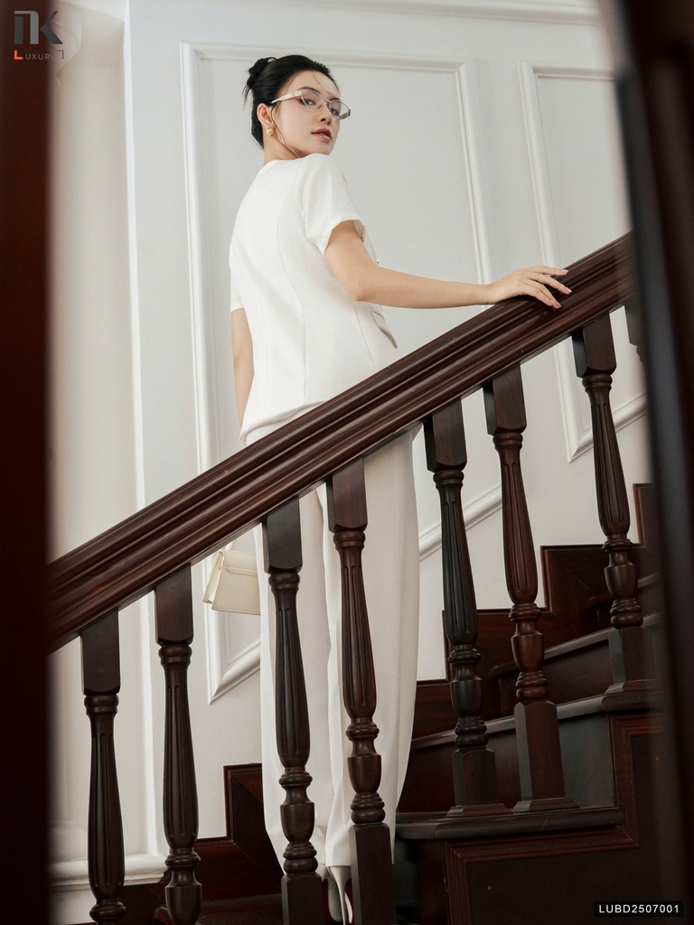 Bộ đồ LANCY cao cấp LUBD2507001