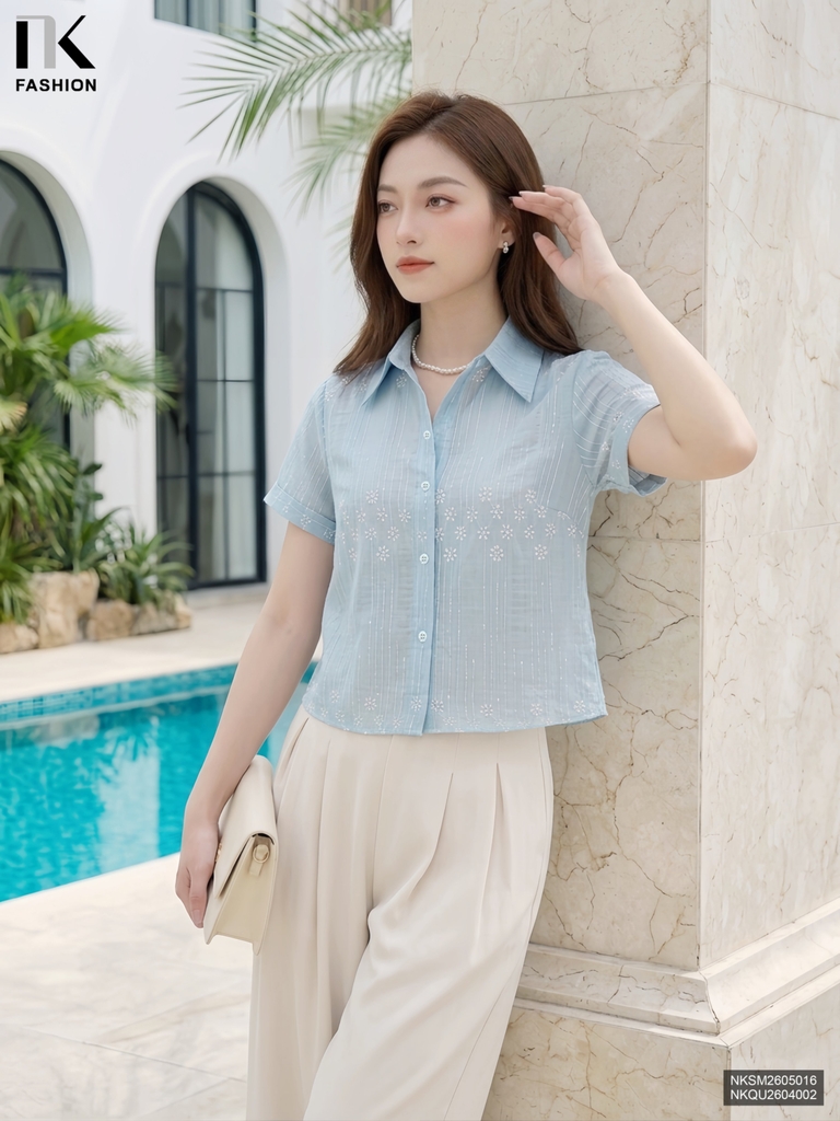 Sơ mi croptop cổ đức hoa mát lịm, nhẹ nhàng, thoải mái NKSM2605016