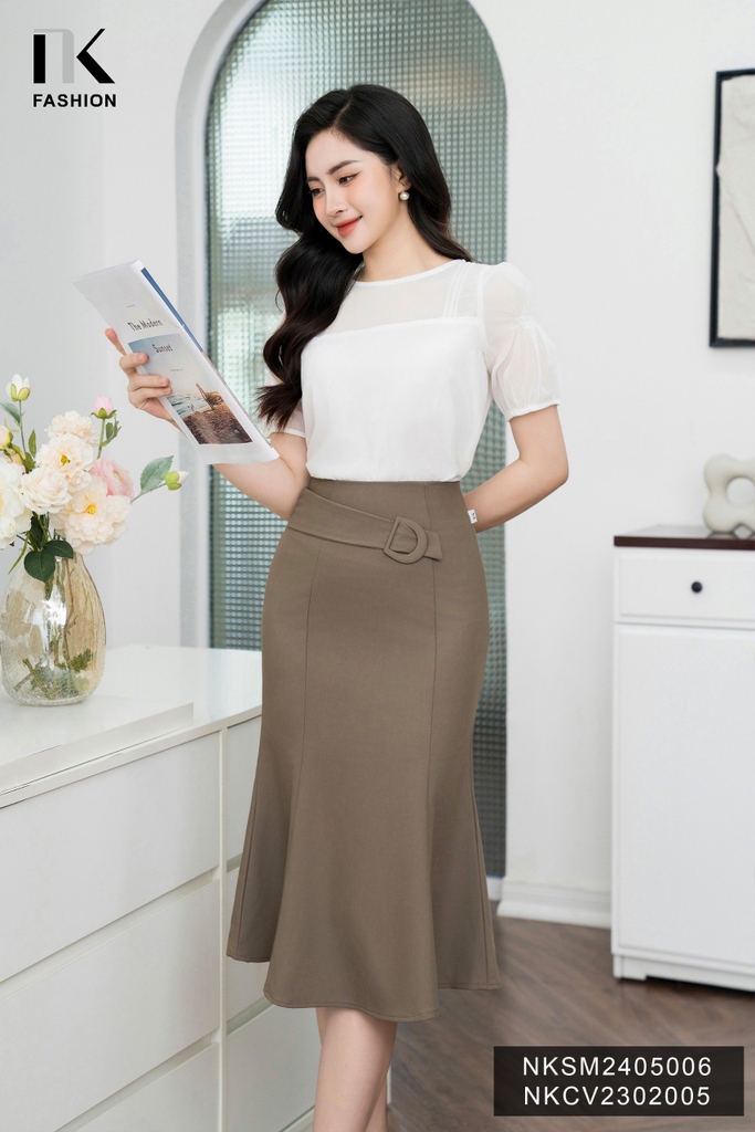 Áo Sơ Mi Tơ Nhũ Bấu Mí NK Fashion Công Sở Nữ Thanh Lịch Thời Trang Vải Mềm Mịn NKSM2405006