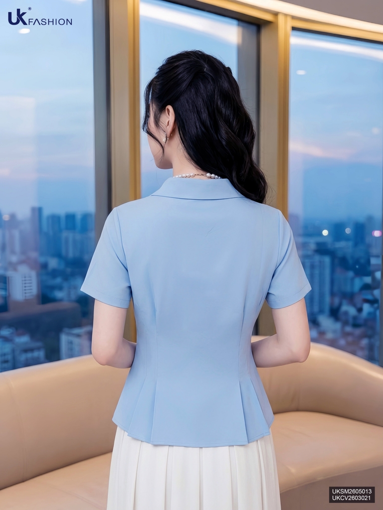 Sơ mi cổ đức nhún eo đơn giản, mềm mát UKSM2605013