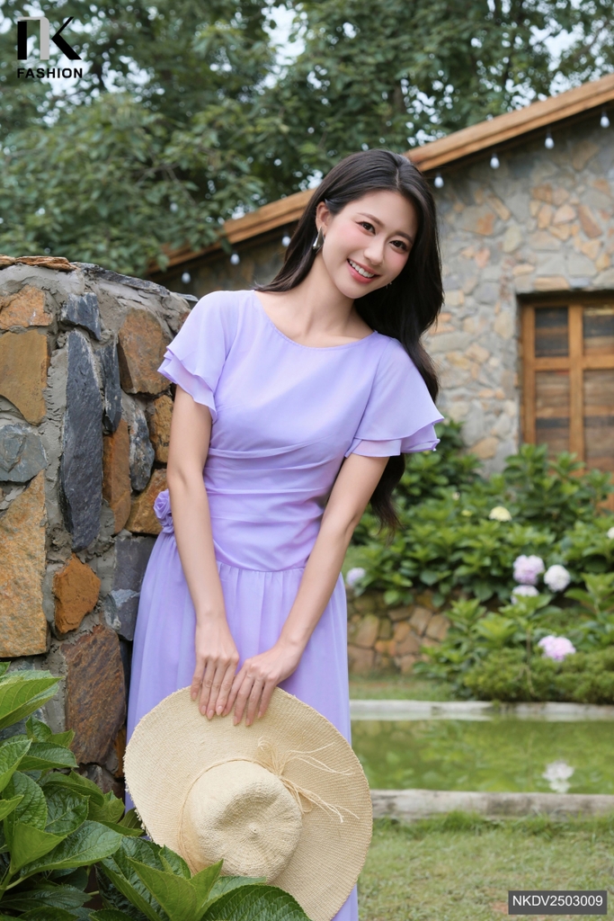Đầm voan ánh nhún hong hoa 3D, kiểu cách mới lạ, lên dáng đẹp NKDV2503009