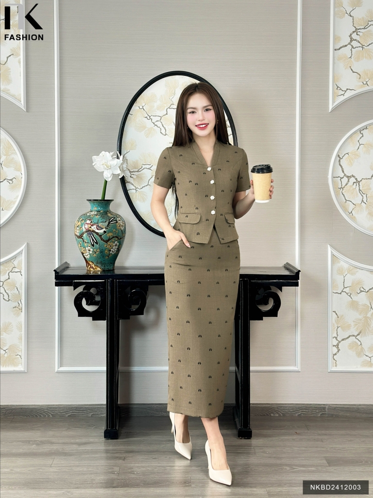 Set Áo Cổ U Và Chân Váy Bút Chì Thanh Lịch, Nữ Tính Vải Mềm Mịn NKBD2412003 ( Ko kèm PK )
