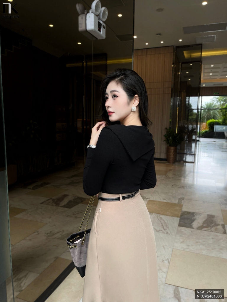 Áo len tiệc cổ chéo sang xịn, dễ mặc mọi dịp NKAL2510002