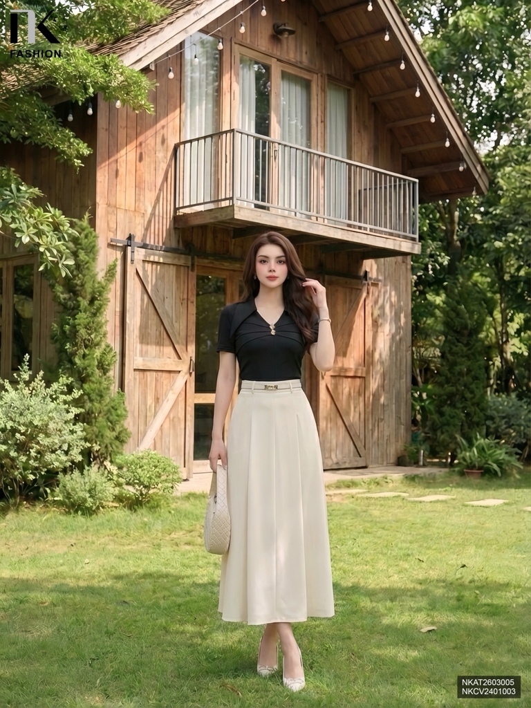 Áo thun mí cổ V xinh xắn NKAT2603005