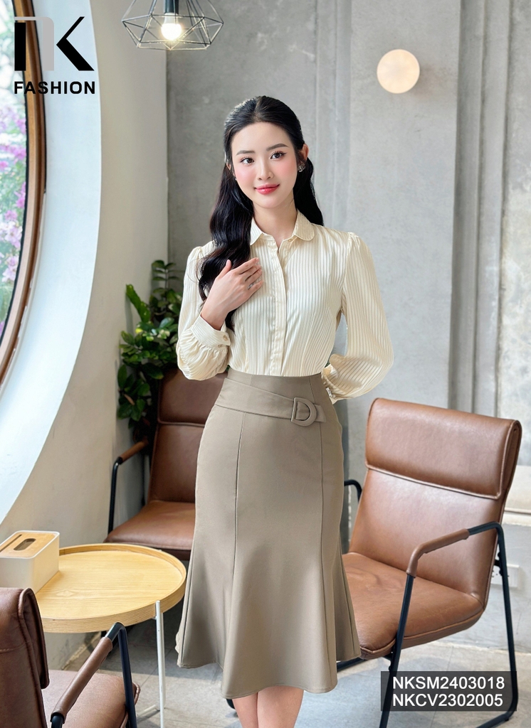 NK Fashion Áo Sơ Mi Lụa Sọc Cổ Sen Tay Bồng Sang Chảnh, Thanh Lịch NKSM2403018