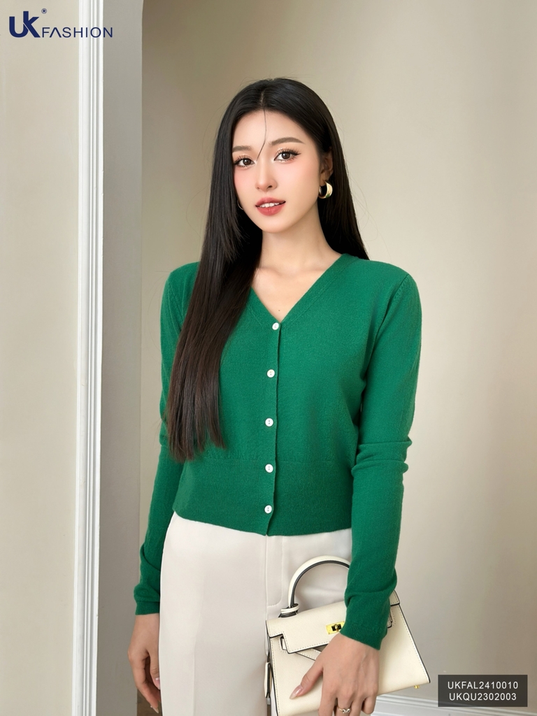 Áo Len Cúc Nẹp UK Fashion Công Sở Nữ Thanh Lịch, Nữ Tính Vải Mềm Mịn UKFAL2410010