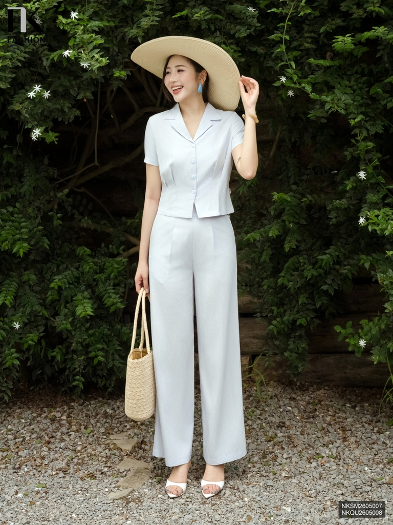 Sơ mi cổ ve súp gấu gọn gàng, xinh xắn NKSM2605007
