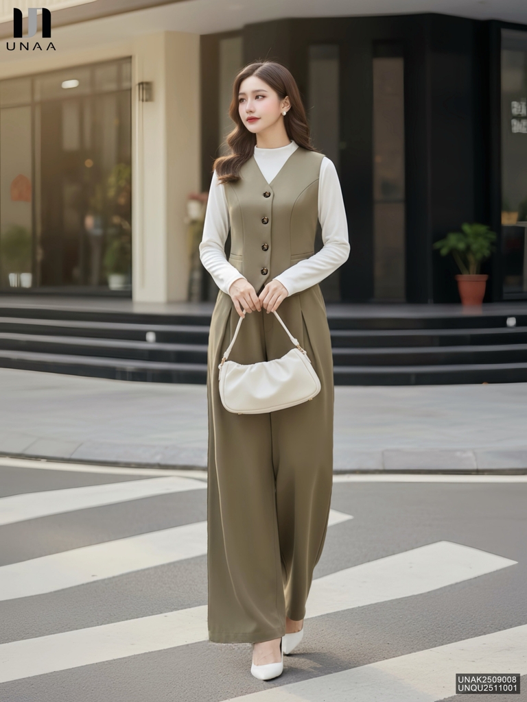 Quần ống rộng đơn giản, dễ mặc tôn dáng UNQU2511001