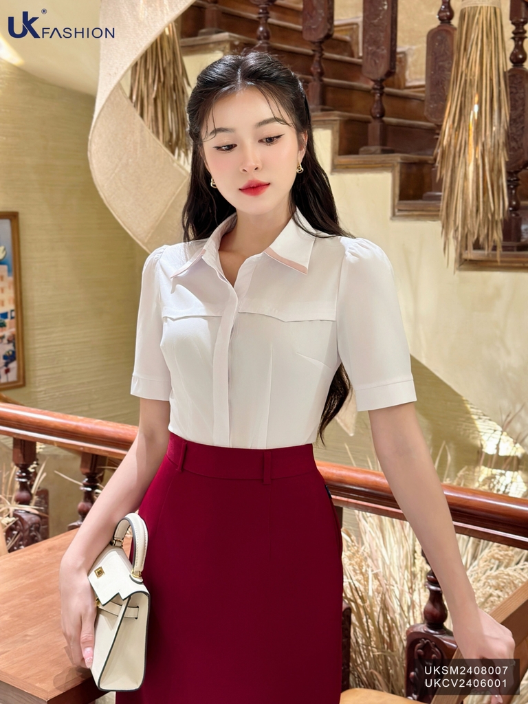 Sơ mi ngắn tay diễu ngực phối lá cổ xinh xắn, dễ mặc UKSM2408007