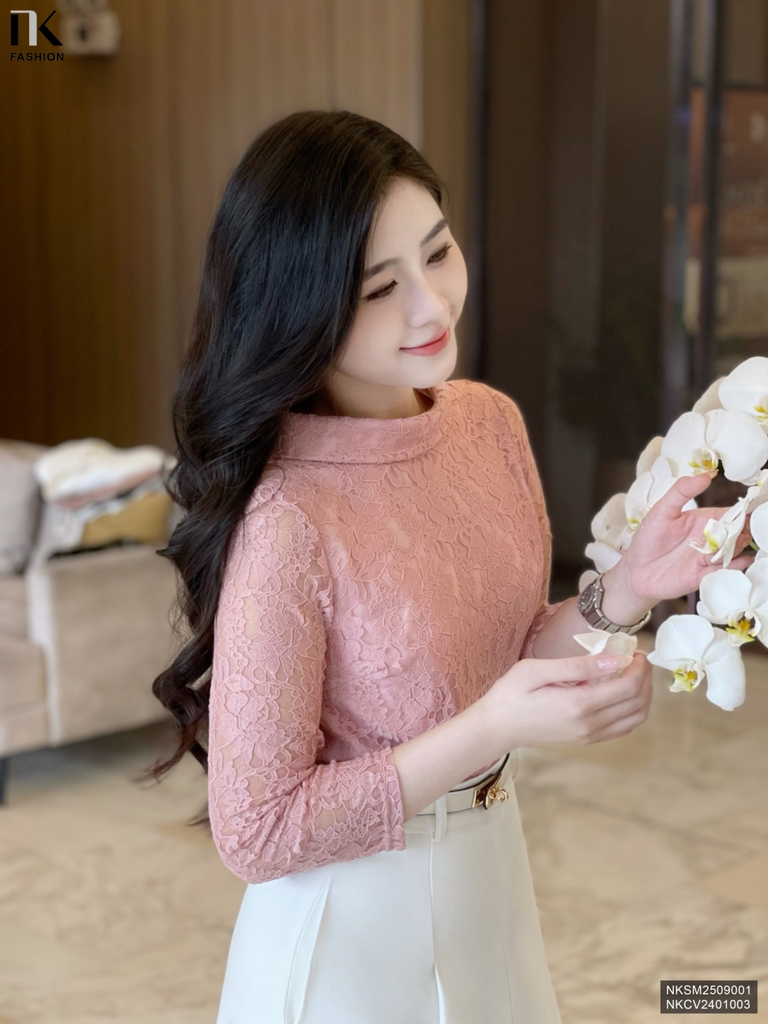 Áo ren cổ giếng súp gấu mới lạ, gọn gàng NKSM2509001