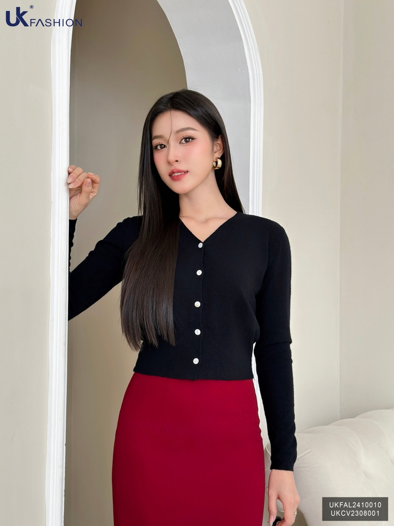 Áo Len Cúc Nẹp UK Fashion Công Sở Nữ Thanh Lịch, Nữ Tính Vải Mềm Mịn UKFAL2410010