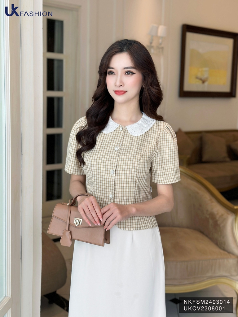 Sơ mi kẻ phối cổ ren điệu đà, nữ tính, dễ thương NKFSM2403014