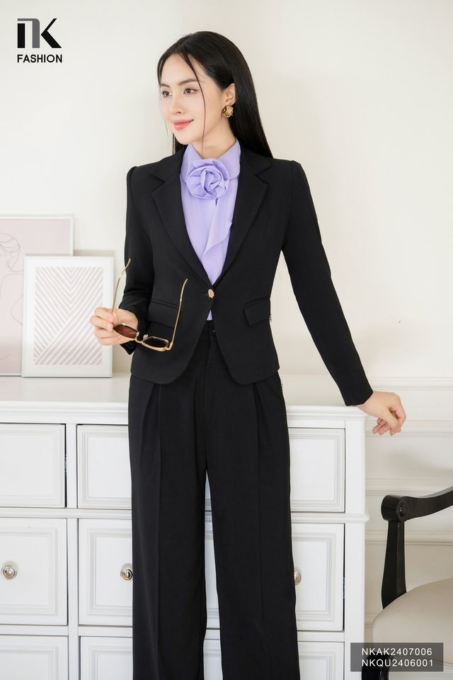 Áo Vest 2 Lớp Cúc Nẹp NK Fashion Công Sở Nữ Thời Thượng, Sang Trọng Chất Liệu Cao Cấp NKAK2407006