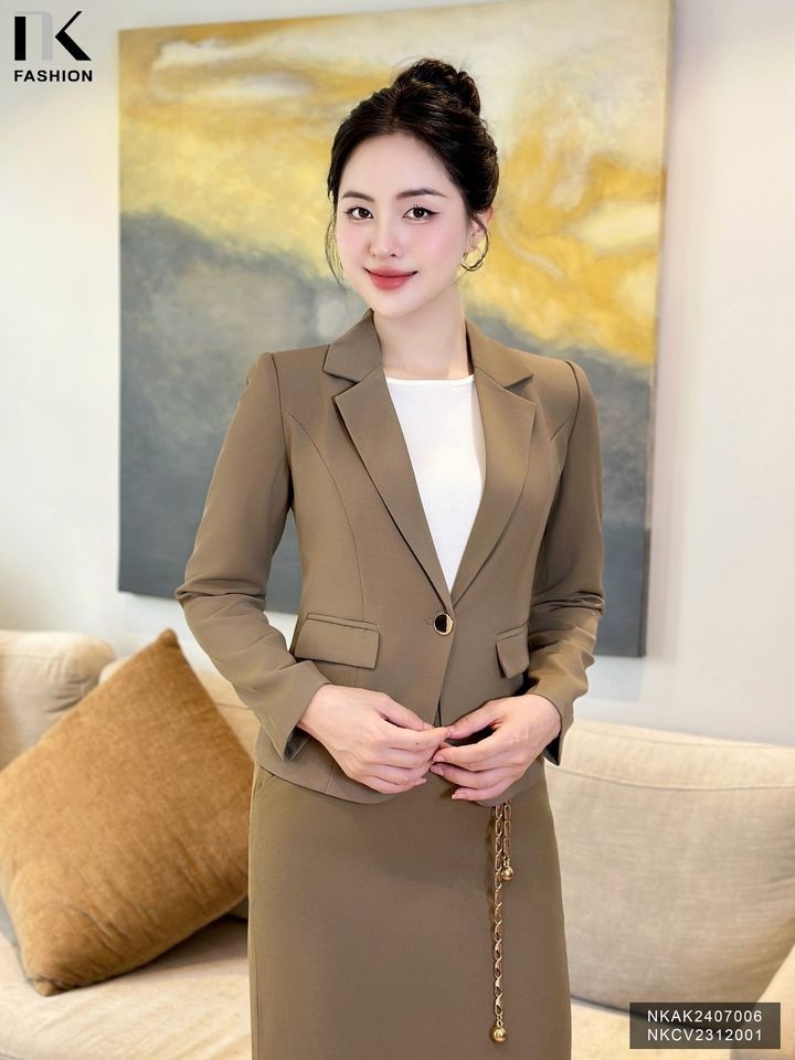 Áo Vest 2 Lớp Cúc Nẹp NK Fashion Công Sở Nữ Thời Thượng, Sang Trọng Chất Liệu Cao Cấp NKAK2407006
