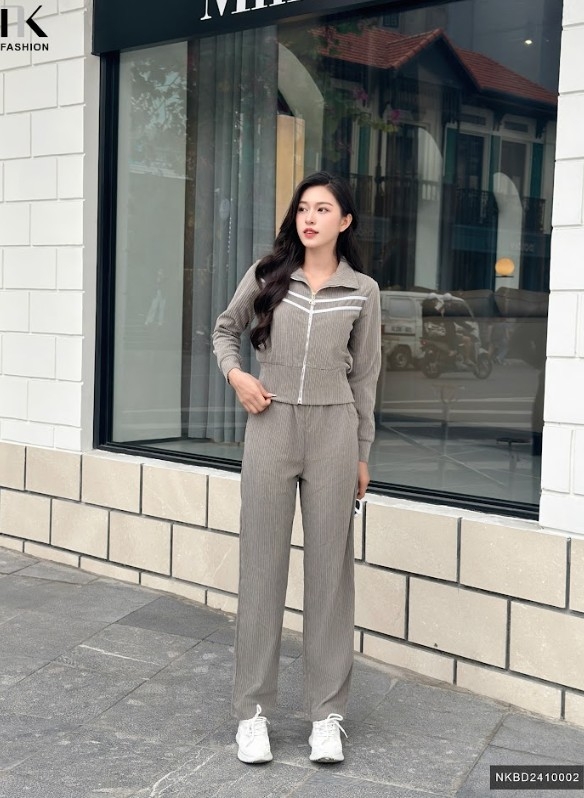 Bộ Đồ Nhung Khoá Kéo NK Fashion Công Sở Nữ Trẻ Trung, Thoải mái Vải Mềm Mịn NKBD2410002
