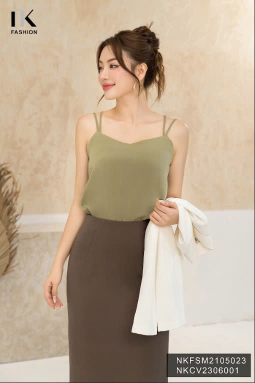 Áo 2 Dây Đan Chéo Quyến Rũ, Cuốn Hút NKFSM2105023