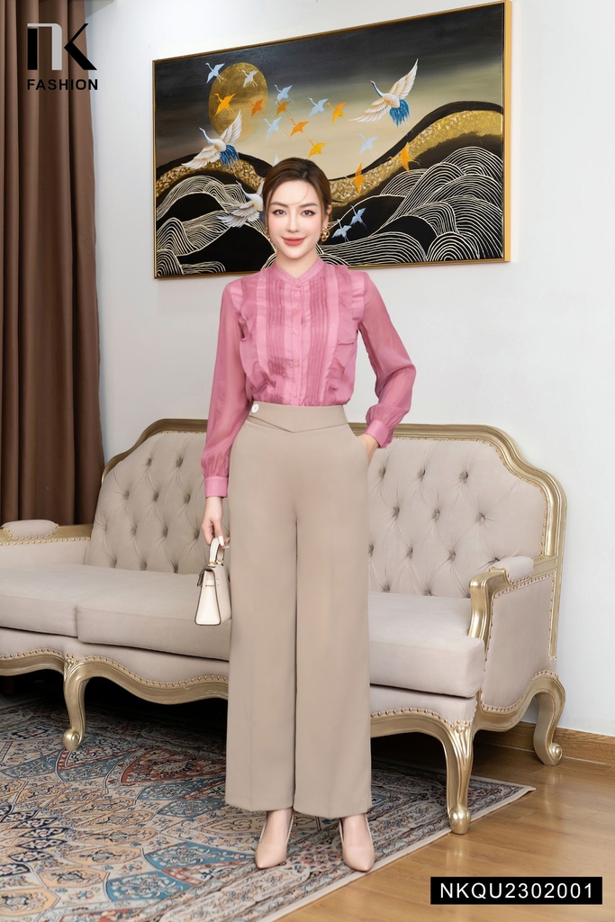 Quần Ống Rộng Cạp V Cúc Bọc  NKQU2302001