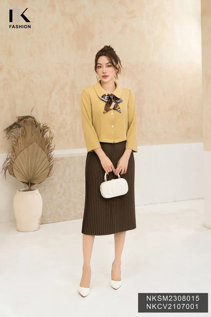 Áo Kí Giả Cổ Sen Thanh Lịch NKSM2308015