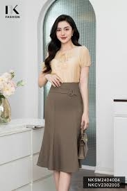 Áo Sơ Mi Kẻ Ren Bấu Mí Cổ NK Fashion Công Sở Nữ Thanh Lịch Vải Mềm Mịn NKSM2404004