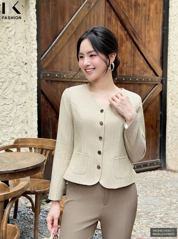 Áo Kí Giả Kẻ hai Lớp Túi Ốp Nk Fashion Thời Trang Công Sở Thanh Lịch, Trẻ Trung, Dễ Mặc NKSM2409011