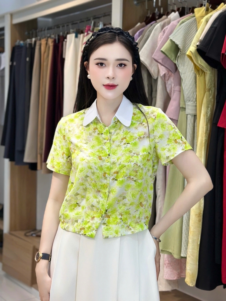 Sơ mi hoa cổ sen phối súp gấu rực rỡ, năng động NKSM2506006