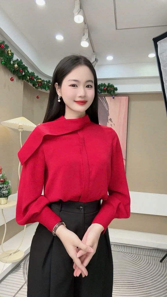 Sơ mi vạt cổ Catina xinh xắn, điệu đà, dễ phối NKSM2510008