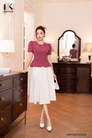 Áo Kí Giả Dáng Peplum Trơn Nơ Cổ NKFSM2305029