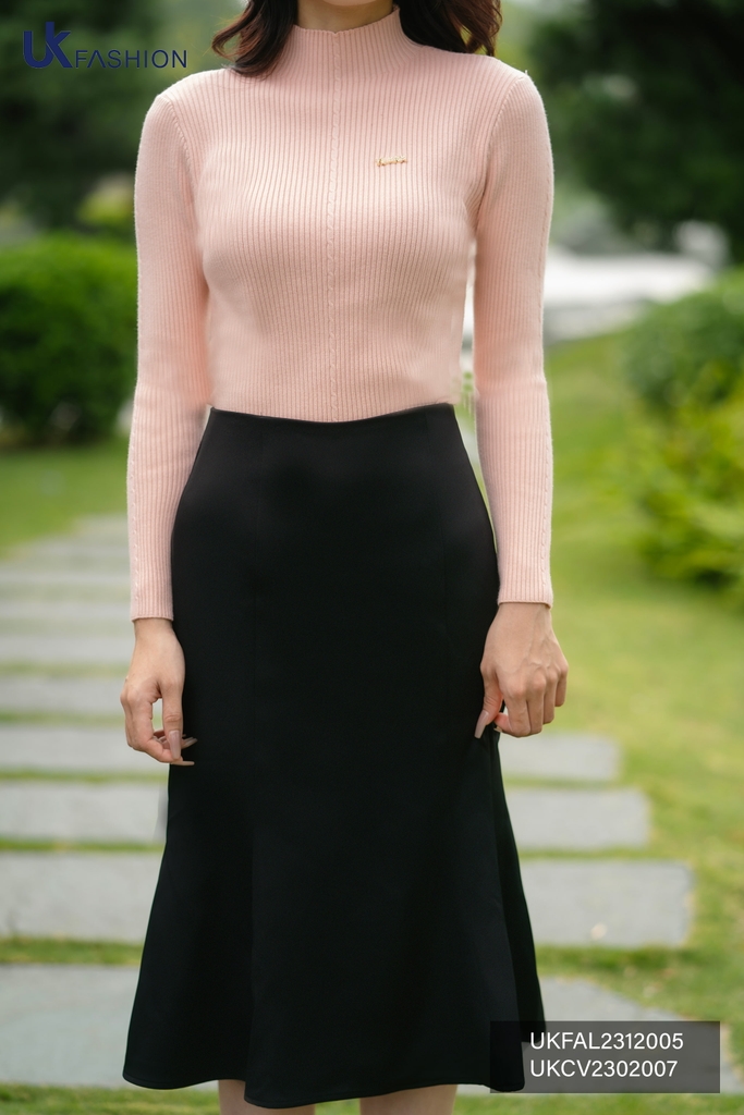 Áo Len Cao Cổ Gân Tăm UKFAL2312005 NK Fashion Công Sở Nữ, Dễ Mặc,Vải Mịn, Ấm Áp