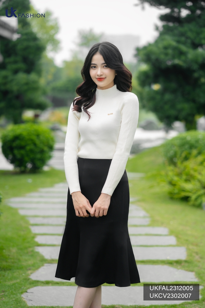 Áo Len Cao Cổ Gân Tăm UKFAL2312005 NK Fashion Công Sở Nữ, Dễ Mặc,Vải Mịn, Ấm Áp