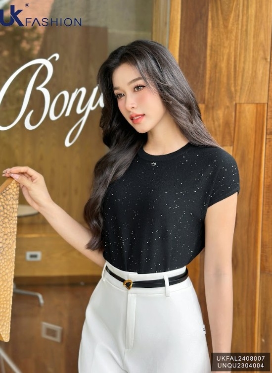 Áo Len Cổ Trơn Vai Chờm UK FASHION Thời Trang Công Sở Trẻ Trung, Đơn Giản, Vải Mềm Mịn UKFAL2408007