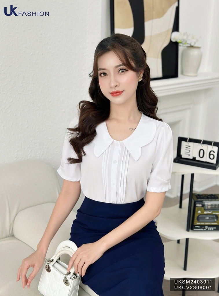 Áo Sơ Mi Bấu Mí Cổ Cách Điệu UK Fashion Công Sở Nữ Thanh Lịch Vải Mềm Mịn UKSM2403011
