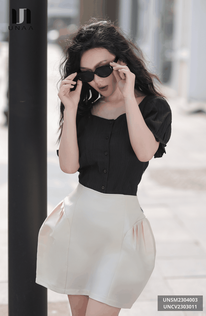 Chân Váy Xếp Sườn Dáng Ngắn Cap Cao Unaa Fashion Thiết Kế Xếp Kiểu Lạ Mắt, Trẻ Trung, Năng Động UNCV2303011