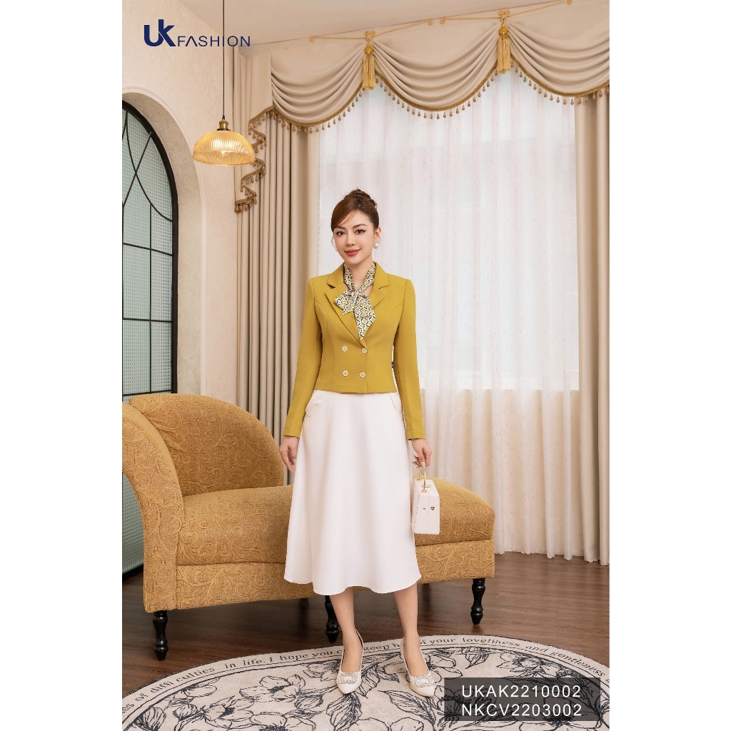 Áo Vest Nữ Công Sở 4 Cúc Croptop Thời Trang Hàn Quốc Cao Cấp Uk Fashion UKAK2210002 Dáng Ngắn Chất Liệu Cao Cấp