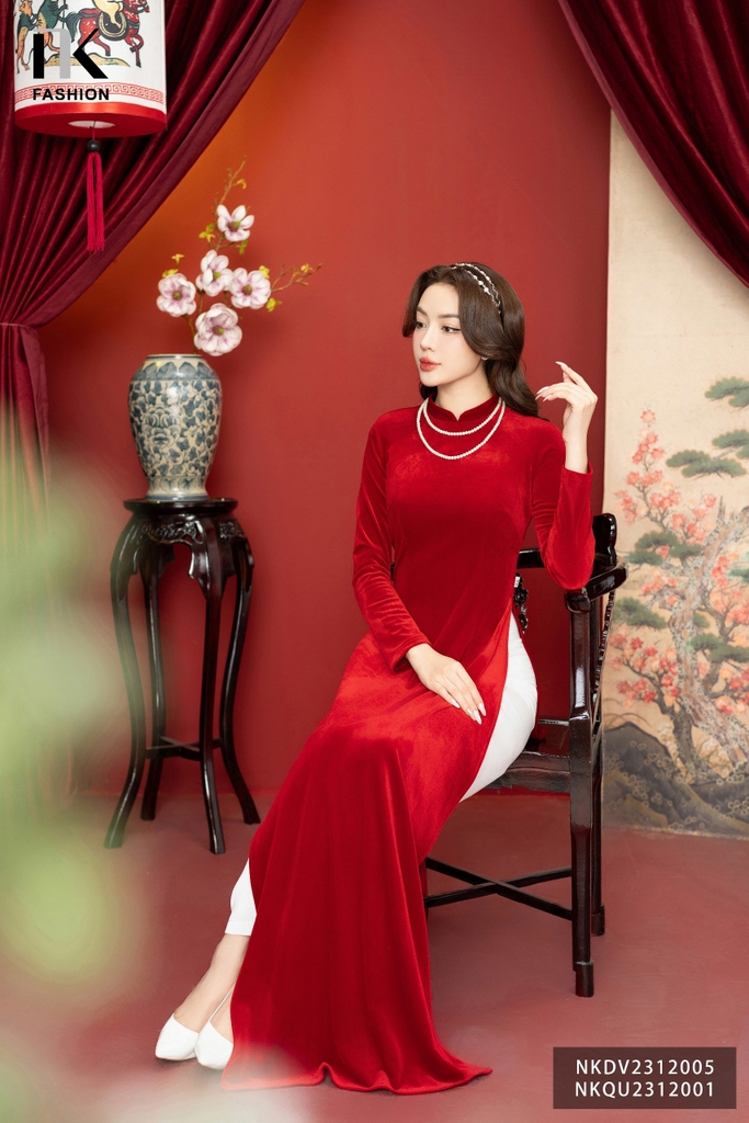 Áo Dài Nhung Xinh Xắn, Giữ Nhiệt Tốt NKDV2312005