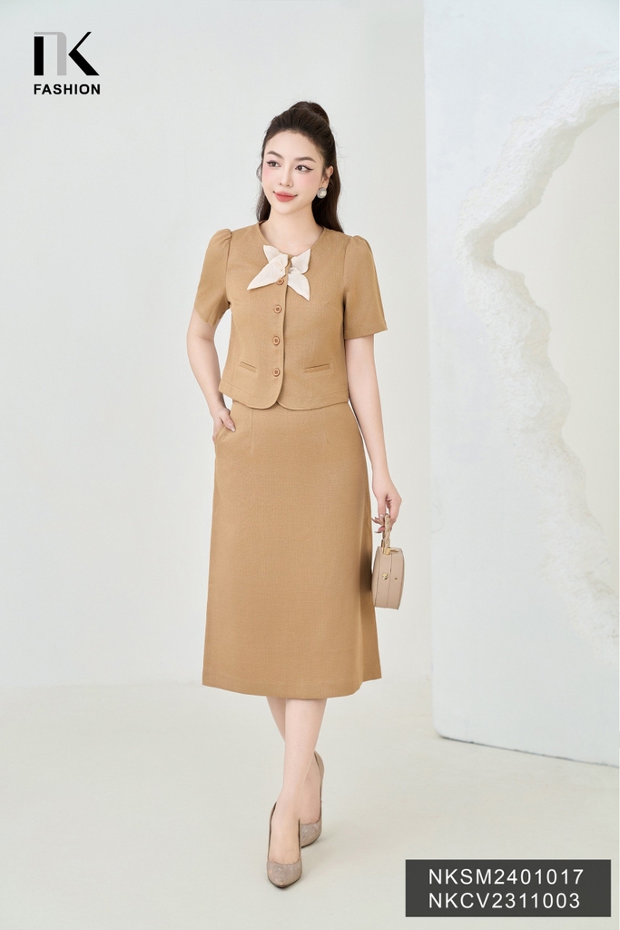 NK Fashion Áo Sơ Mi Cổ Tròn Nơ Phối Oganza Nữ Tính, Trẻ Trung, Thời Trang NKSM2401017