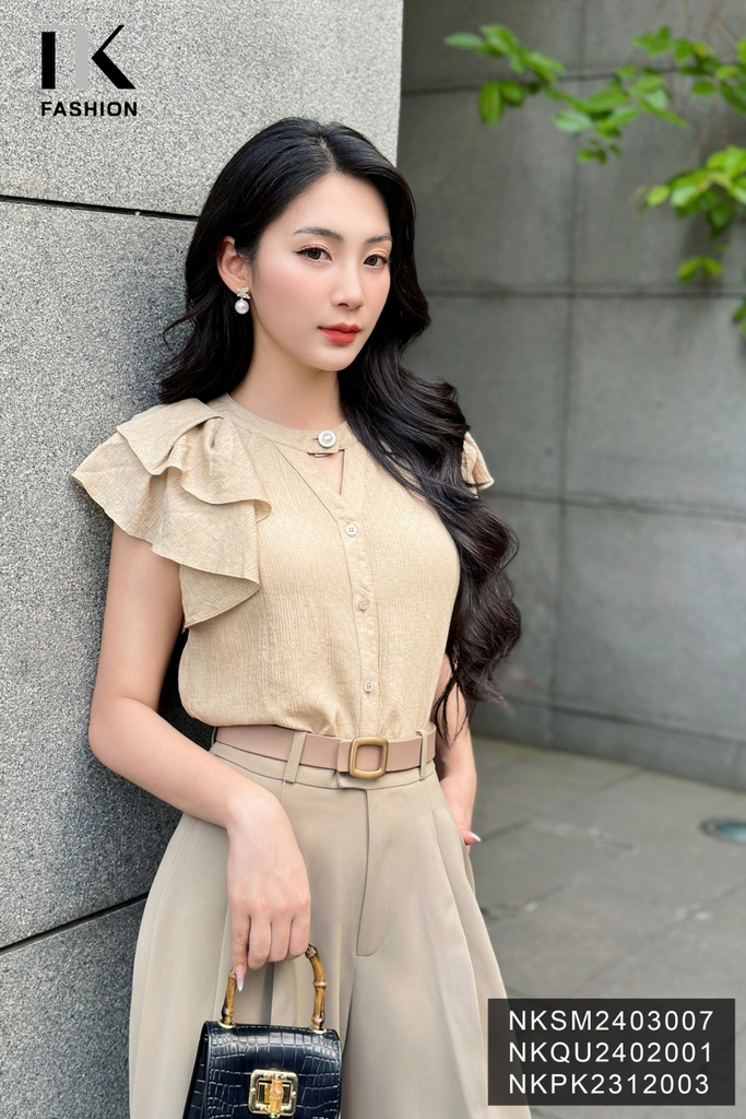 NK Fashion Áo Sơ Mi Tơ Nhũ Bèo Vai 2 Lớp Trẻ Trung, Nữ Tính NKSM2403007