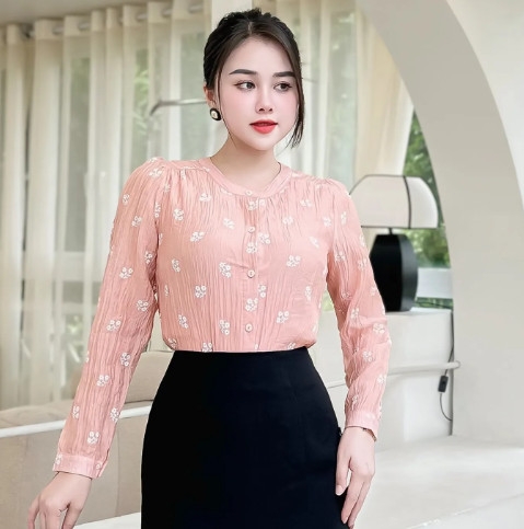 Áo Sơ Mi Tơ Hoa Nẹp Cổ Tròn NK Fashion Dịu Dàng, Nữ Tính UKFSM2310003