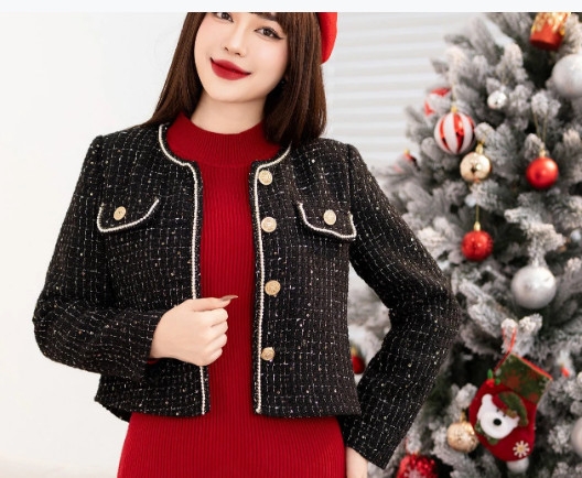 NK Fashion Áo Khóa Dạ Text 2 Túi Dáng Ngắn, Tay Dài Chất Liệu Cao Cấp, Cúc Đồng Sang Chảnh NKFAK2311008