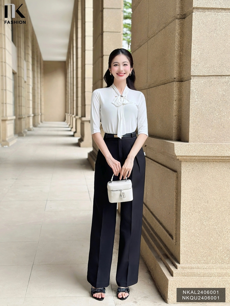 ÁO LEN TAY LỠ NƠ CỔ THỜI TRANG NKAL2406001