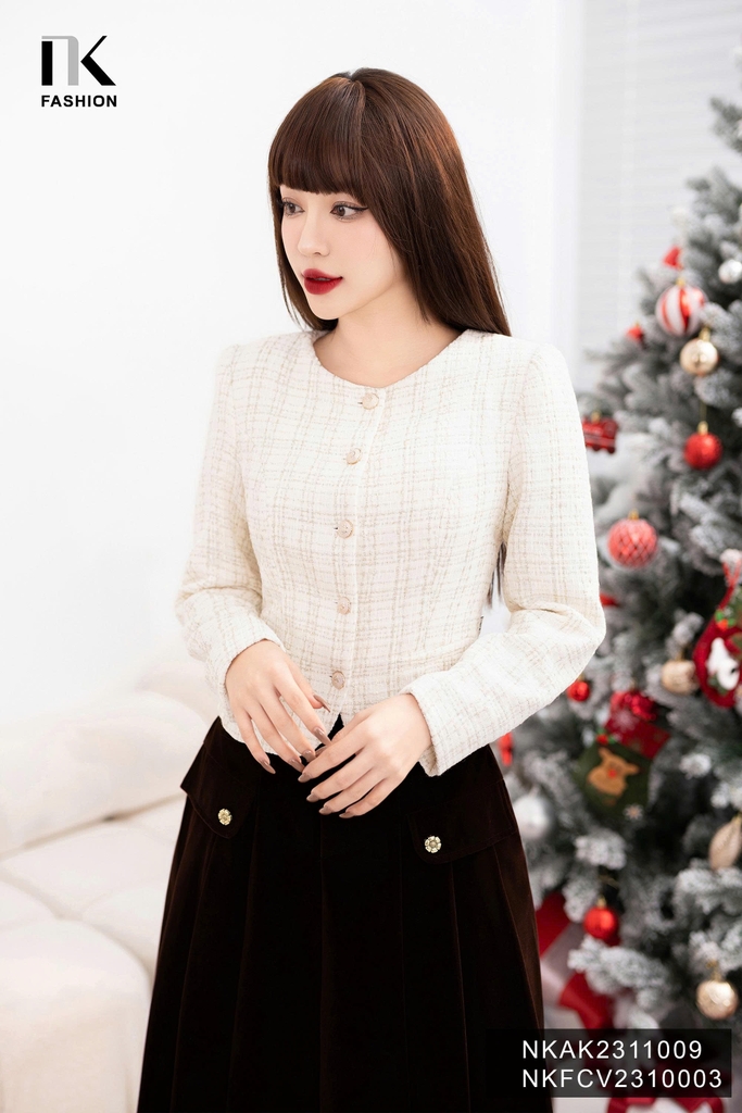 Áo Khoác Dạ Text Cổ Trơn, Sang Trọng, Thanh Lịch NKAK2311009