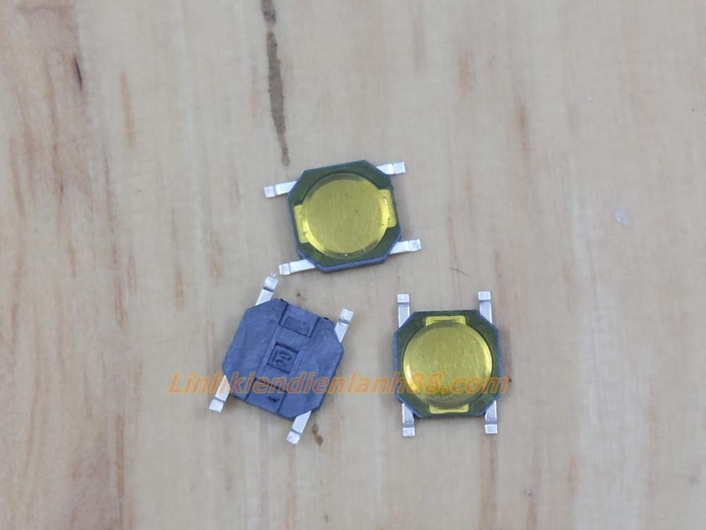 Nút nhấn 4 chân dán 4x4x0.8mm mới. Linh Kiện Điện Lạnh 88