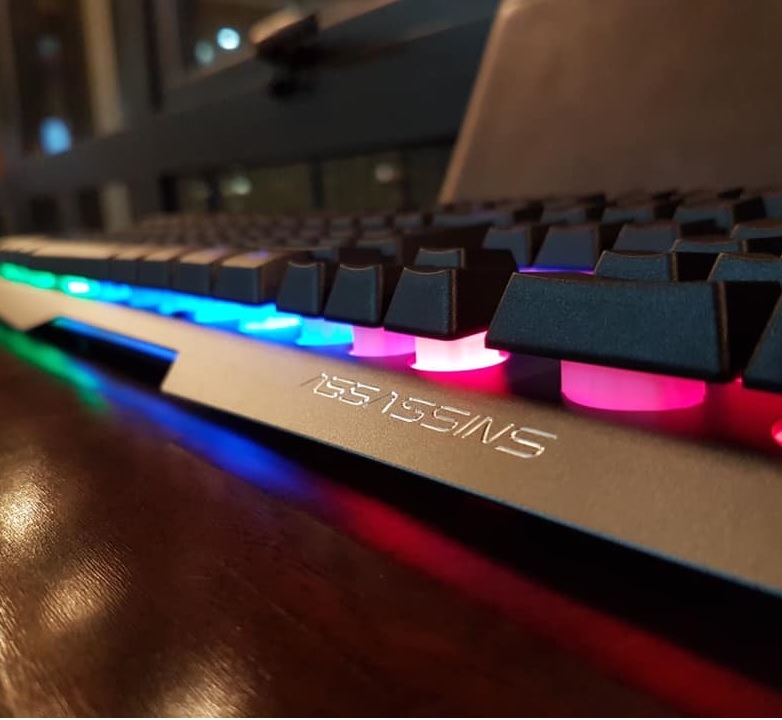 Bàn phím chuyên game Assassins AK8000 LED RGB