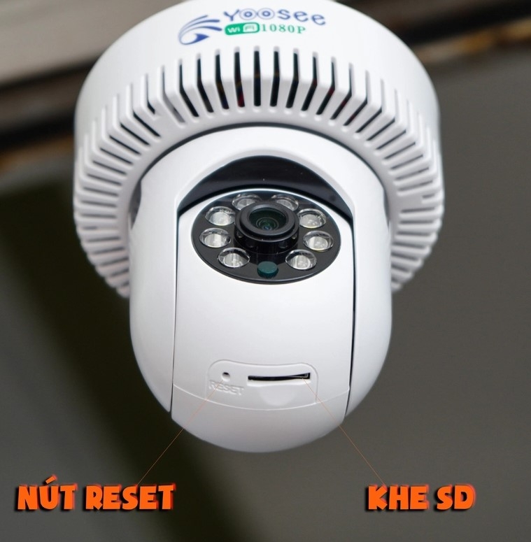 Camera Xoay hình đuôi đèn kết hợp báo khói  YS208