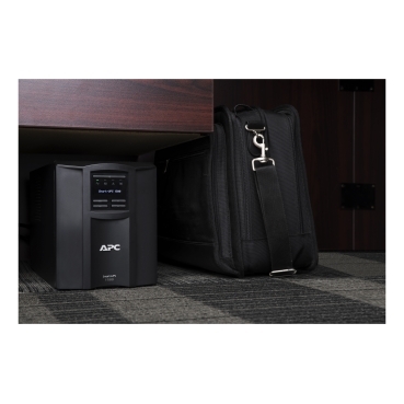 UPS APC Smart-UPS SMT1500IC (1500VA/1000W, 230V, Pure Sine Wave, SmartConnect, LCD)