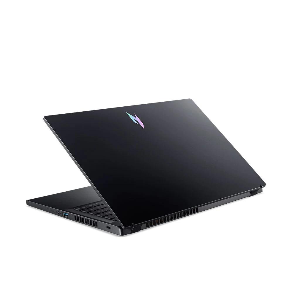 Laptop gaming Acer Nitro V ProPanel ANV15 41 R9M1 N23Q22 (R5-7535HS; 16GB; 512GB SSD; RTX3050/6GB; 15.6